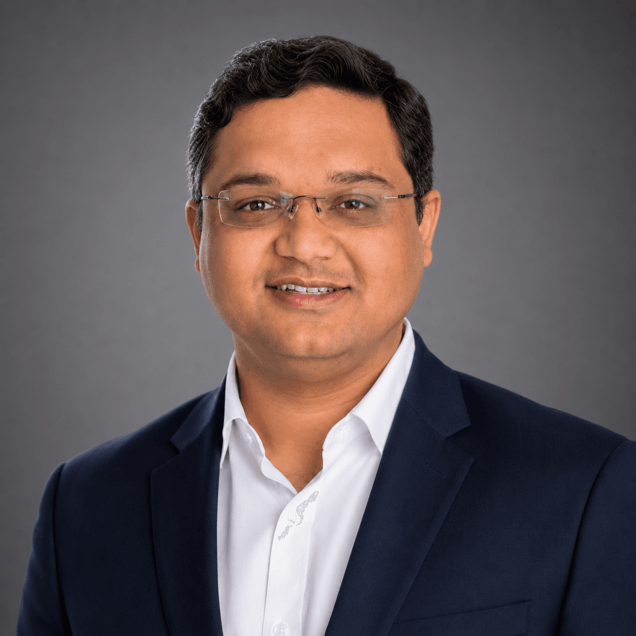 Portrait of Dr. Murali Ravi